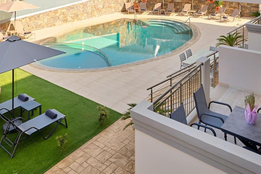 Superior Family Apartment W/Pool Dining Area Σταυρωμένος Εξωτερικό φωτογραφία